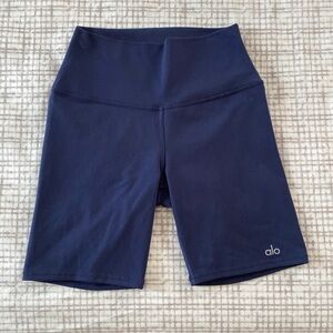 Alo biker shorts